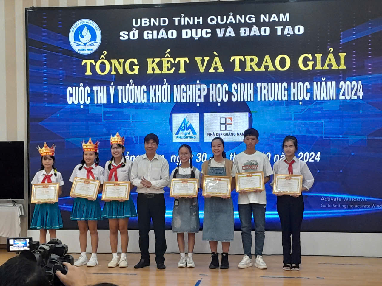 anh tin bai
